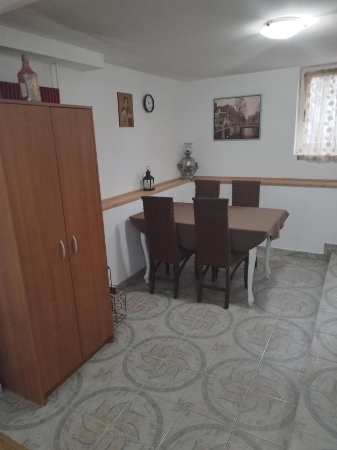 Goksi Apartment Суботица Экстерьер фото